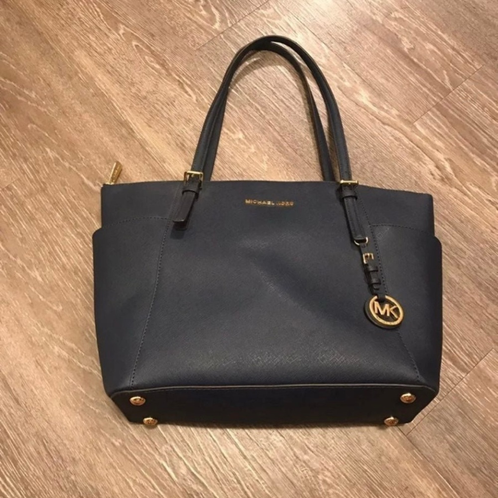 Michael Kors Navy Jet Set Tote